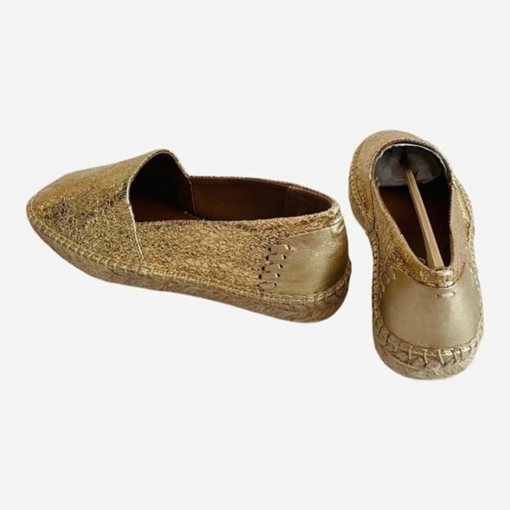 Franco Sarto Kenna Gold Crinkle Leather Espadrilles Slip On Loafers Size 5.5 NIB